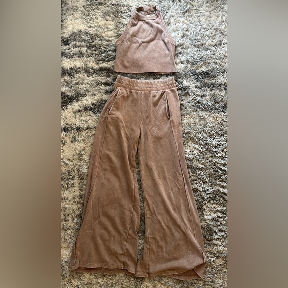 BOTIQUE Other - Botique mineral wash mauve set